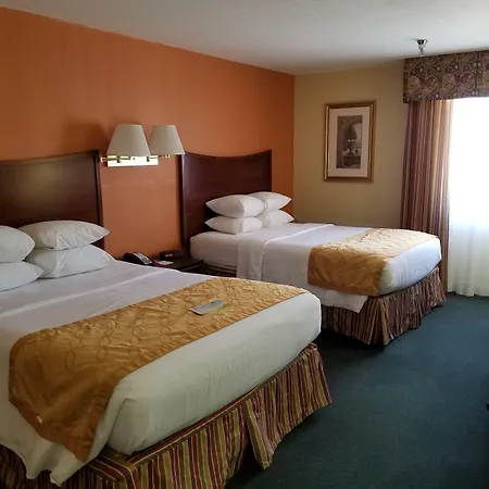 Days Inn & Suites By Wyndham Red Rock-Gallup-3